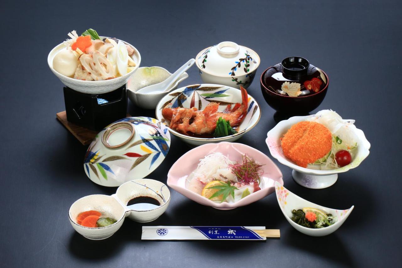 Harajo No Yado Shiro Hotel Minamishimabara Bagian luar foto