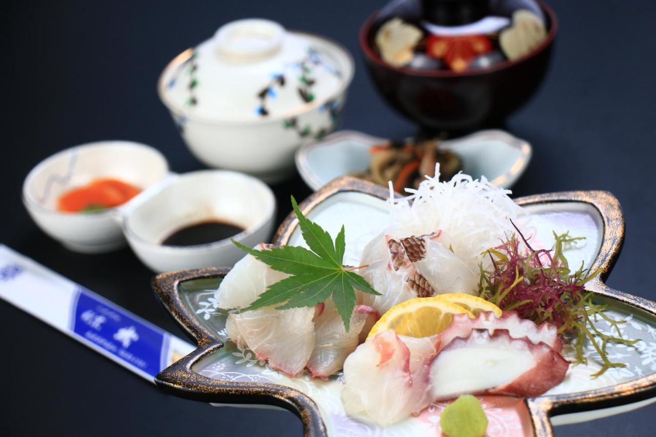 Harajo No Yado Shiro Hotel Minamishimabara Bagian luar foto