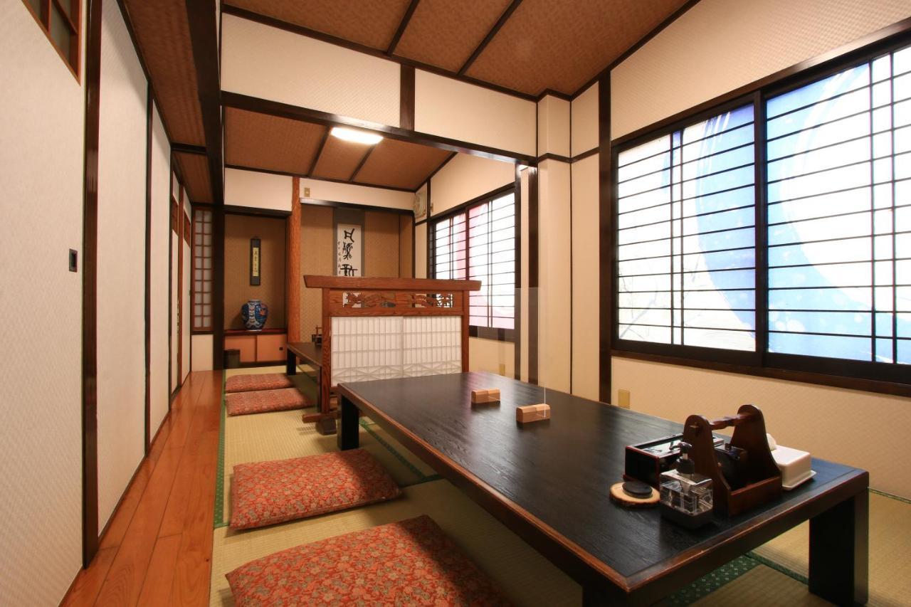 Harajo No Yado Shiro Hotel Minamishimabara Bagian luar foto